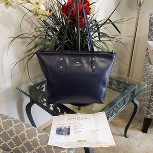 Coach Crossgrain City Zip Tote Shoulderbag Purse